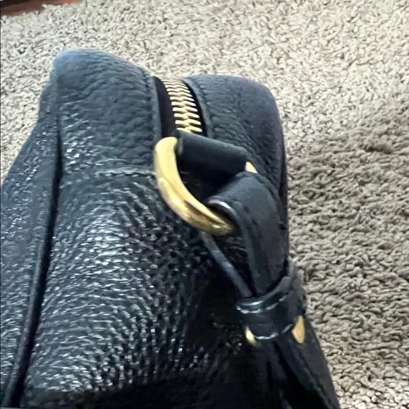 3308 Prada Black Leather Shoulder Bag with Gold Details - Picture 5 of 8